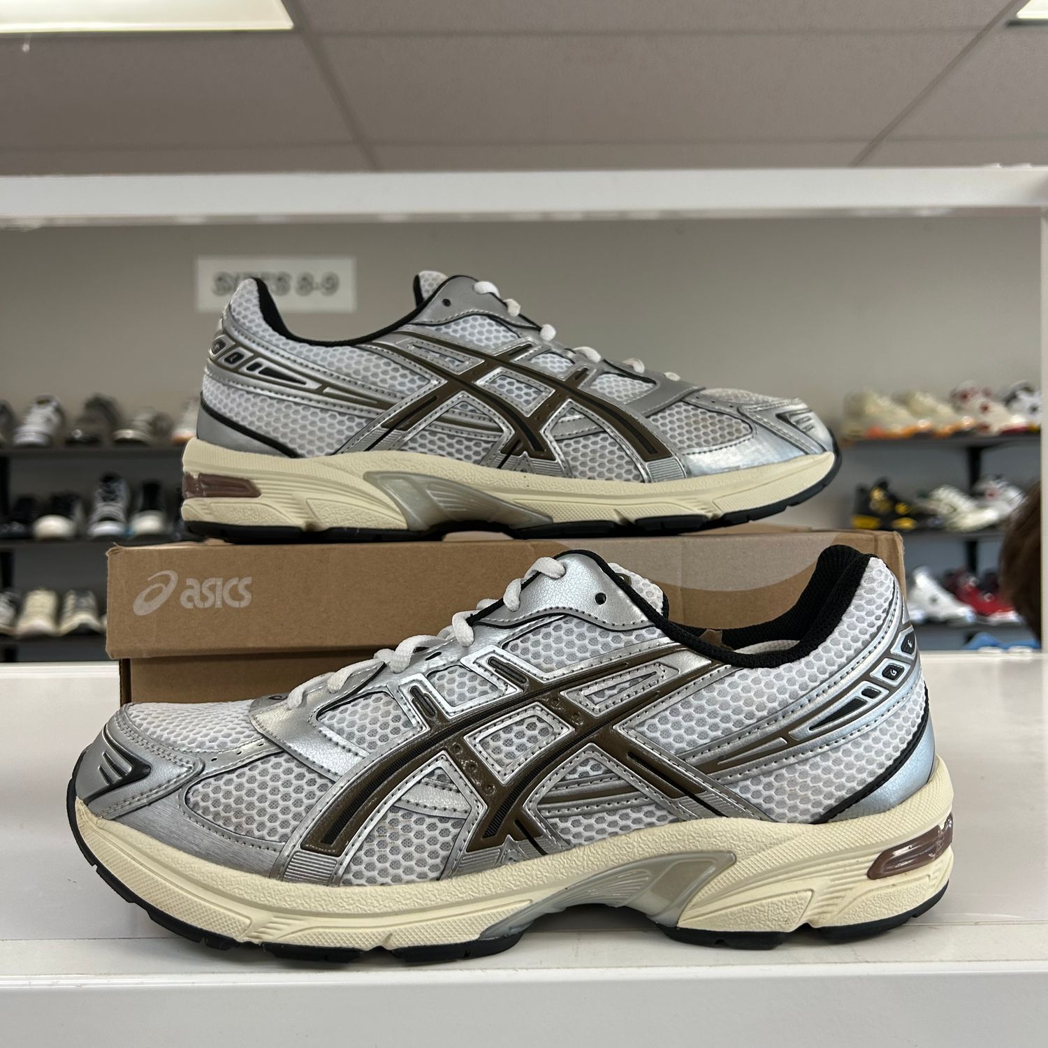 PO ASICS GEL-1130 WHITE CLAY CANYON (SX) SIZE 10
