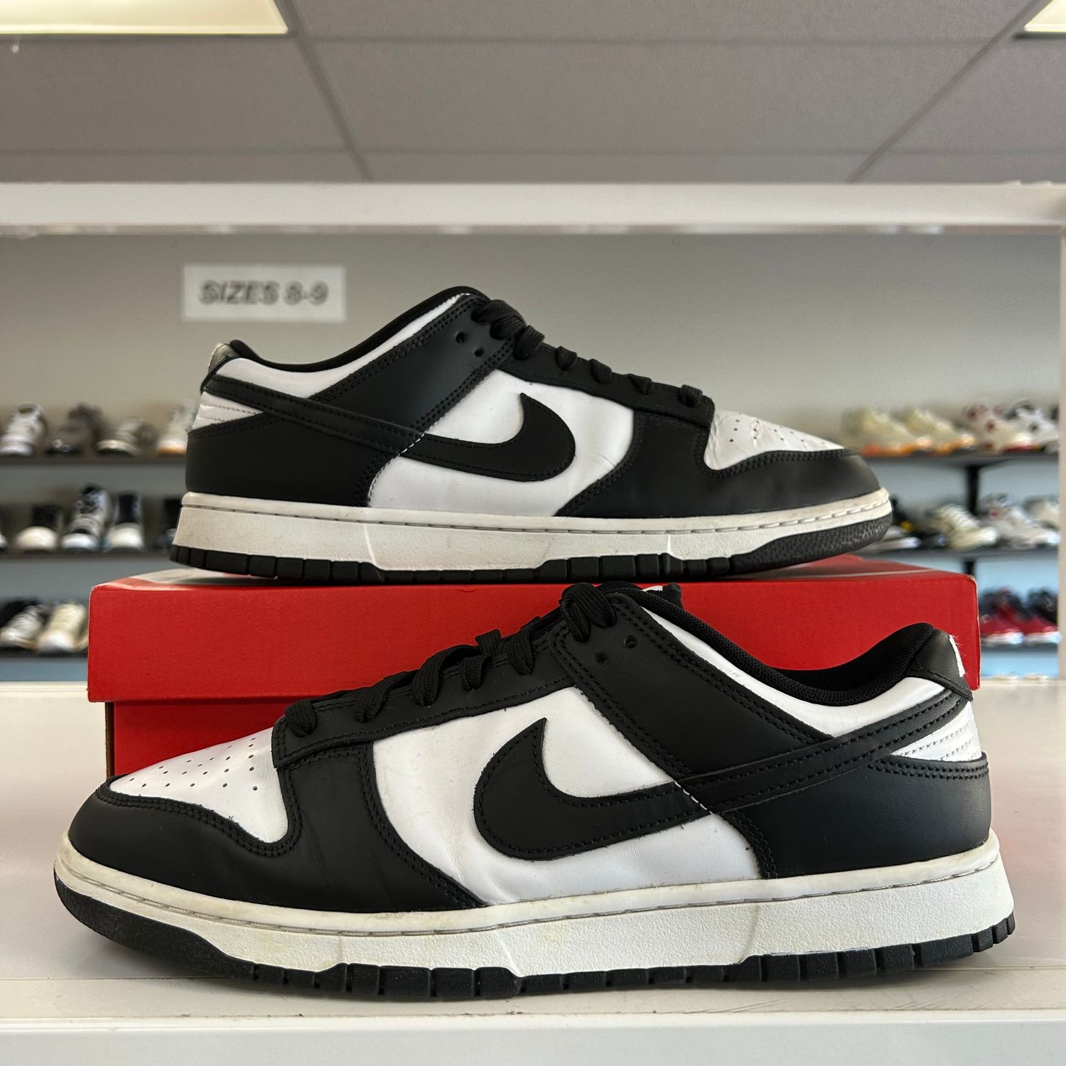 PO2 NIKE DUNK LOW PANDA (SX) SIZE 12