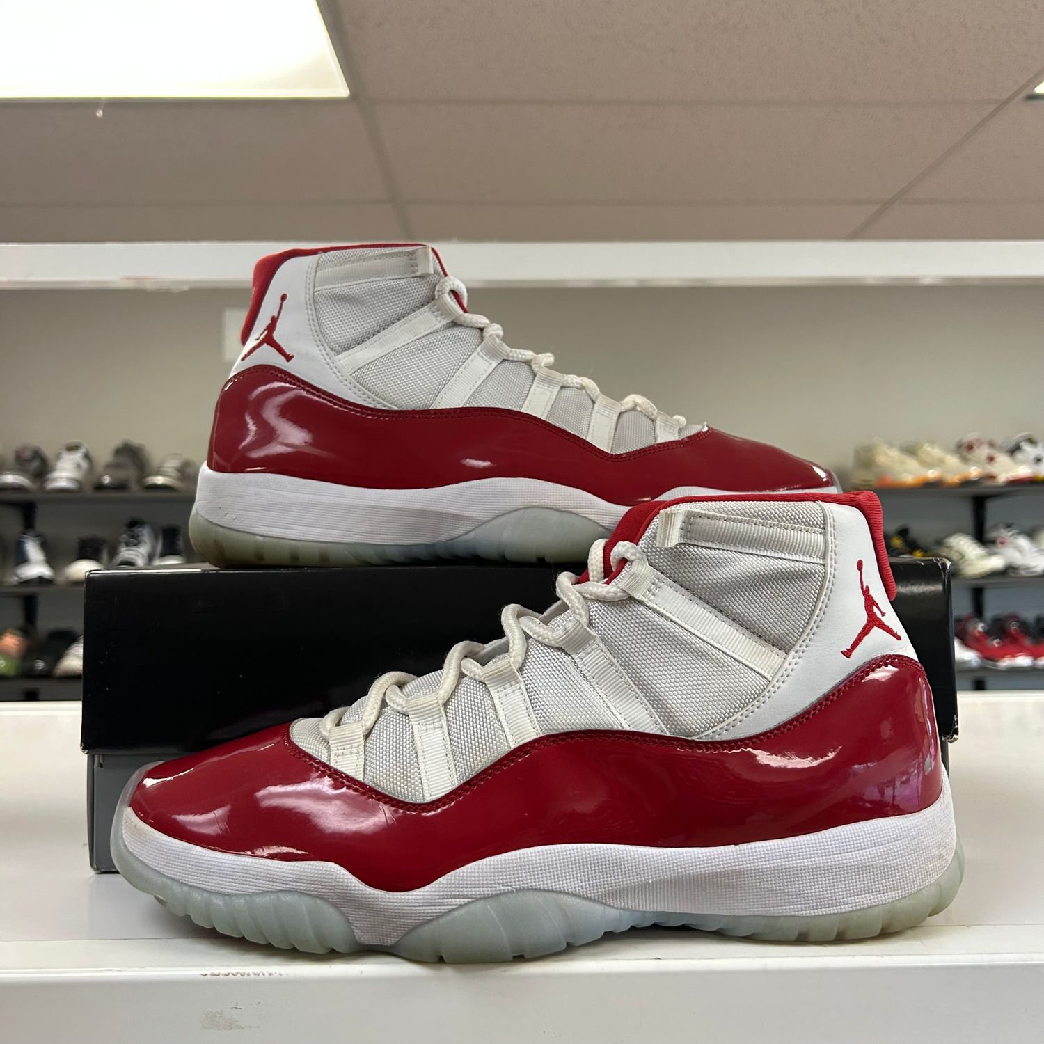 PO3 AIR JORDAN 11 CHERRY (SX) SIZE 12