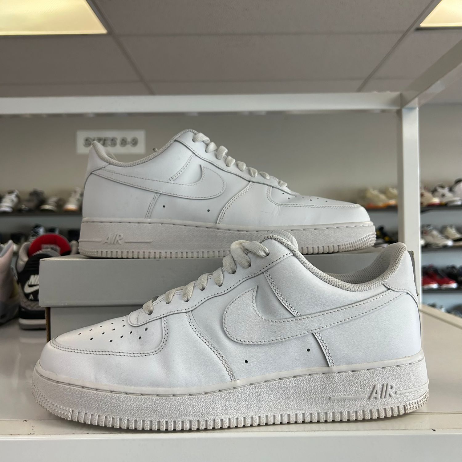 PO NIKE AIR FORCE 1 LOW '07 WHITE (SX) SIZE 11.5