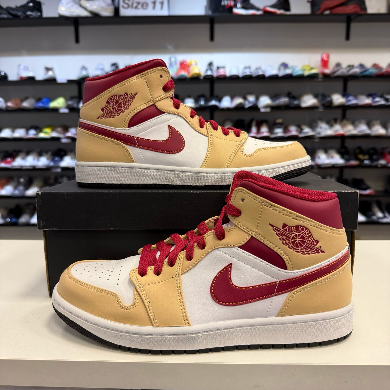 PO AIR JORDAN 1 MID LIGHT CURRY CARDINAL SIZE 9.5