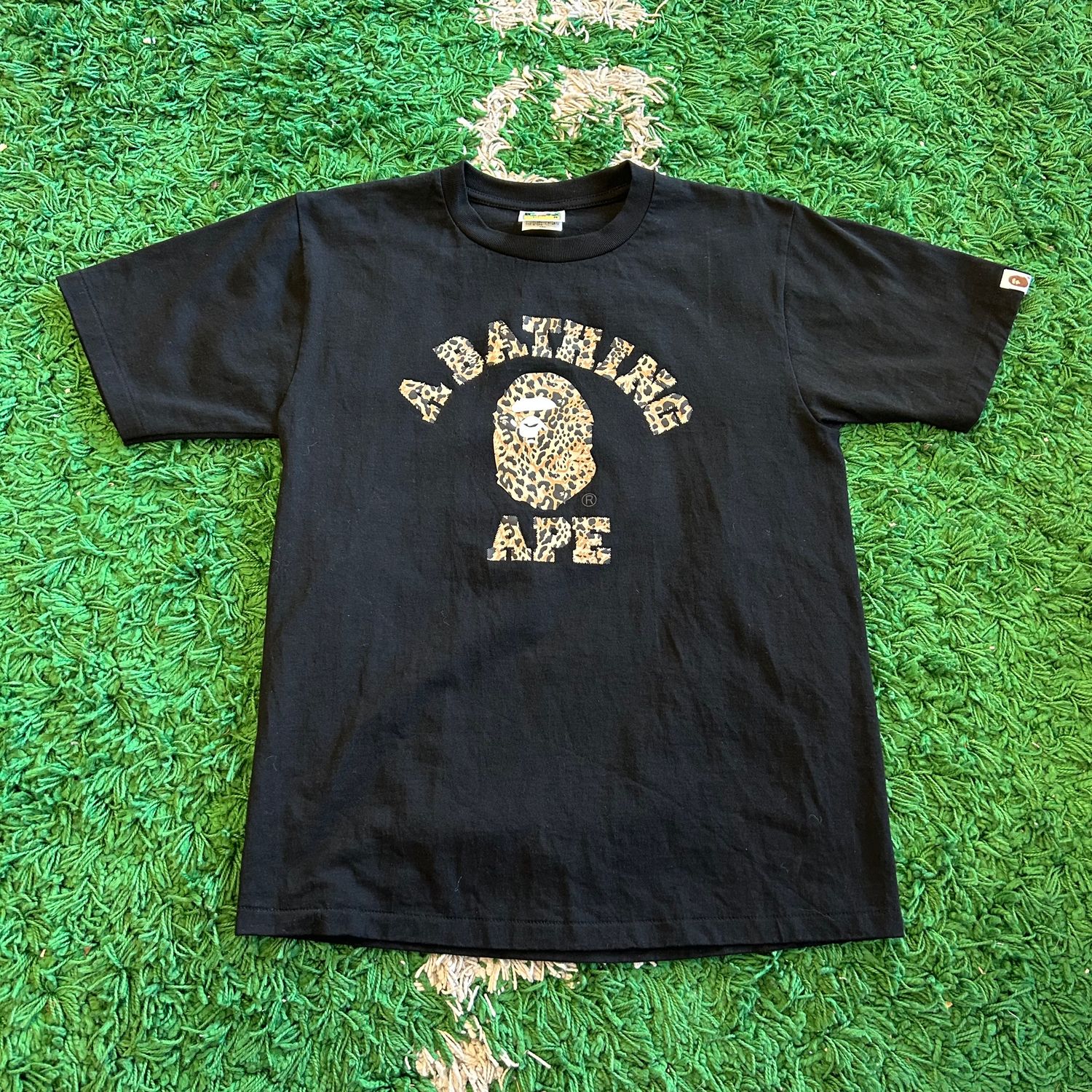 PO BAPE WILD LEOPARD PATTERN COLLEGE TEE (SX) SIZE M