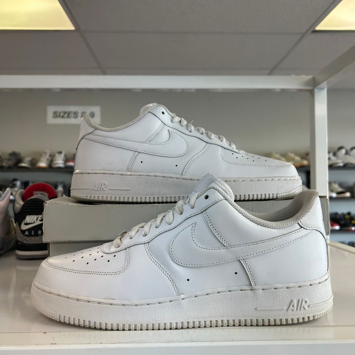 PO2 NIKE AIR FORCE 1 LOW '07 WHITE (SX) SIZE 11.5