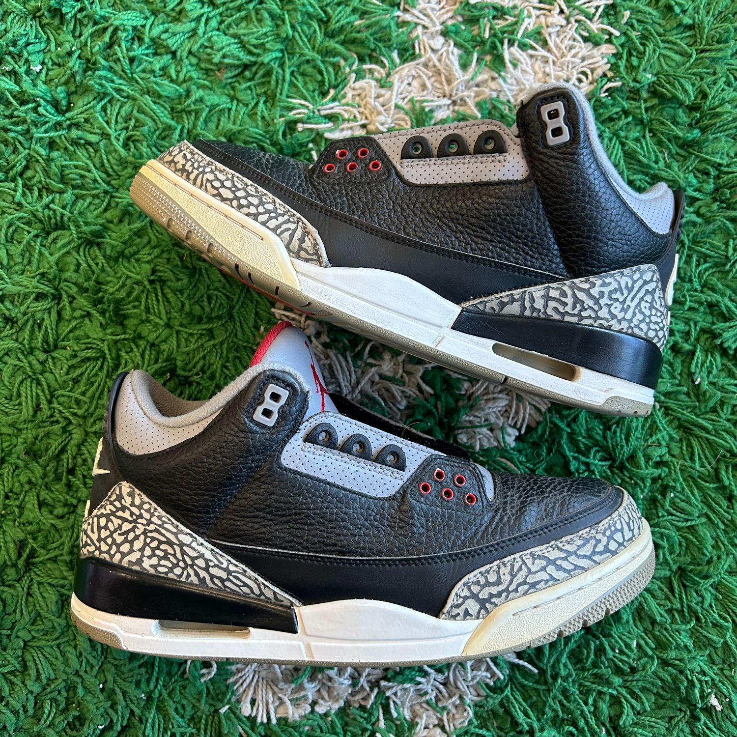 PO NB JORDAN 3 BLACK CEMENT (NO INSOLE) (SX) SIZE 10.5