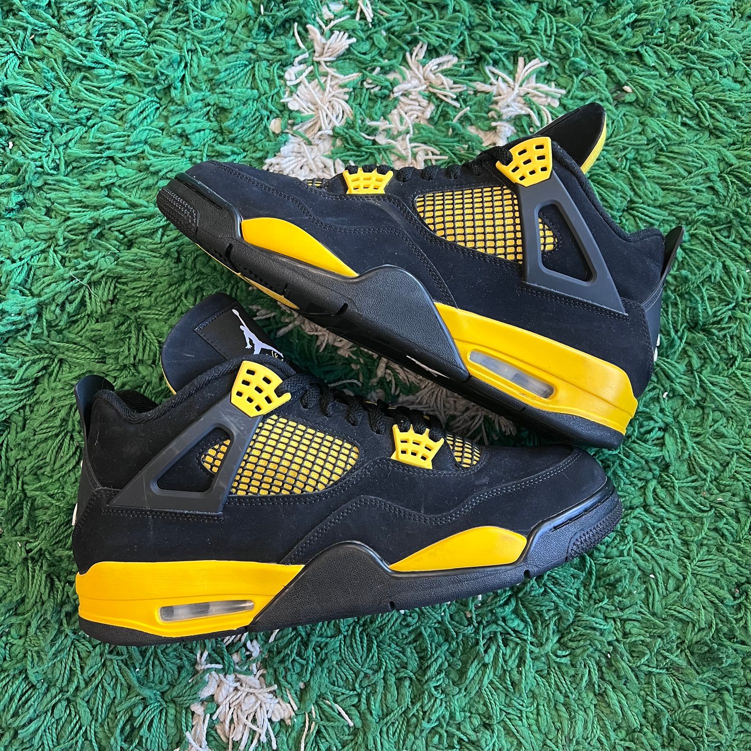 PO2 NB  AIR JORDAN 4 THUNDER (2023) (SX) SIZE 12