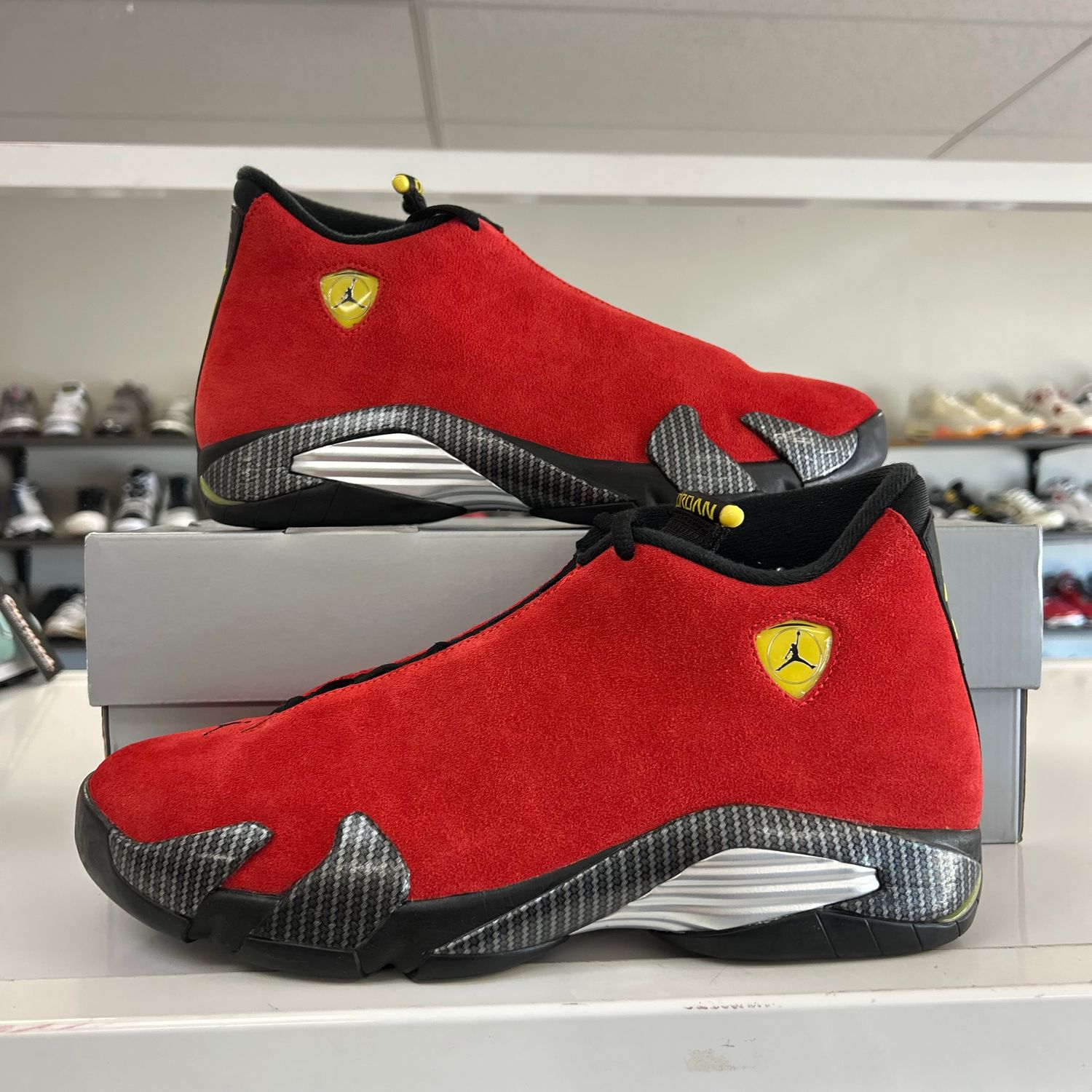 PO2 AIR JORDAN 14 RETRO FERRARI (2025) (SX) SIZE 10