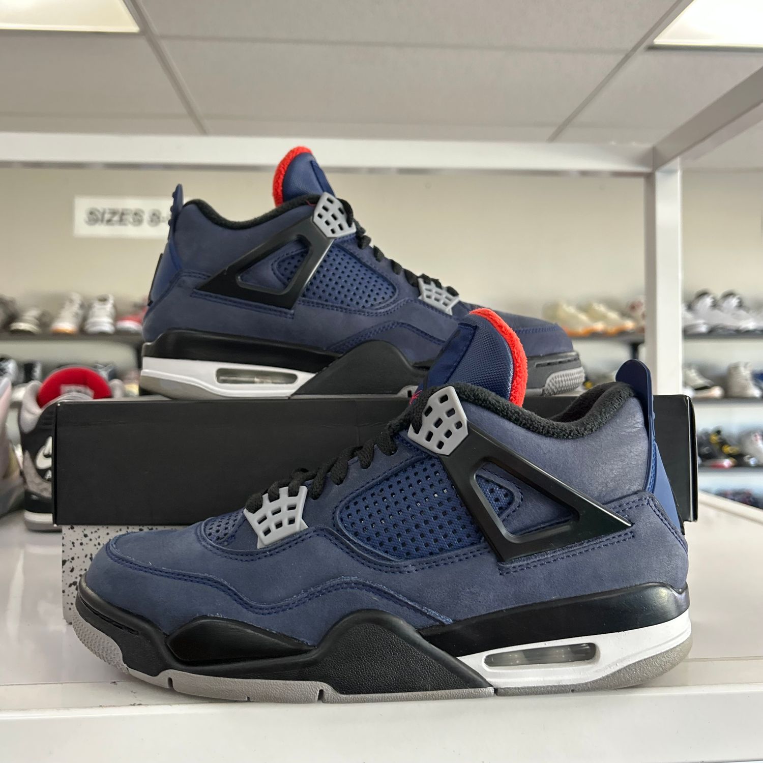 PO JORDAN 4 RETRO WINTERIZED LOYAL BLUE (SX) SIZE 8