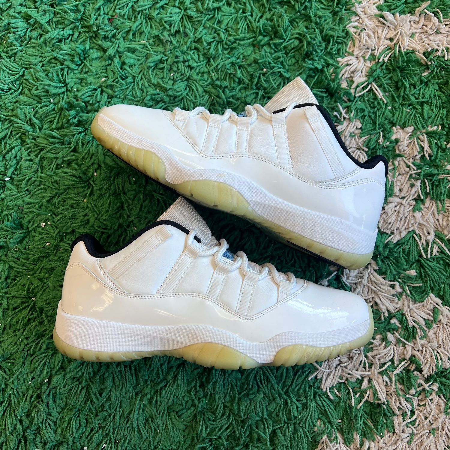 PO NB AIR JORDAN 11 LOW LEGEND BLUE (SX) SIZE 11