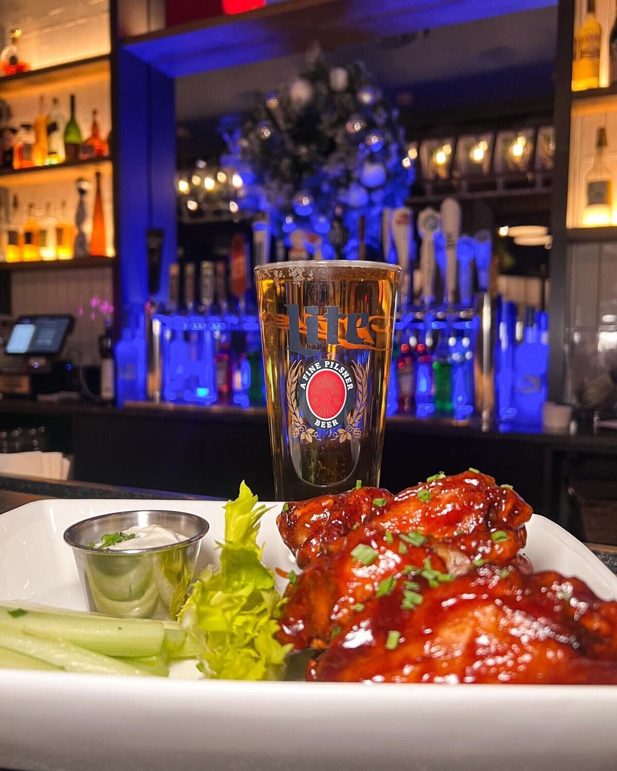 Jumbo Wings