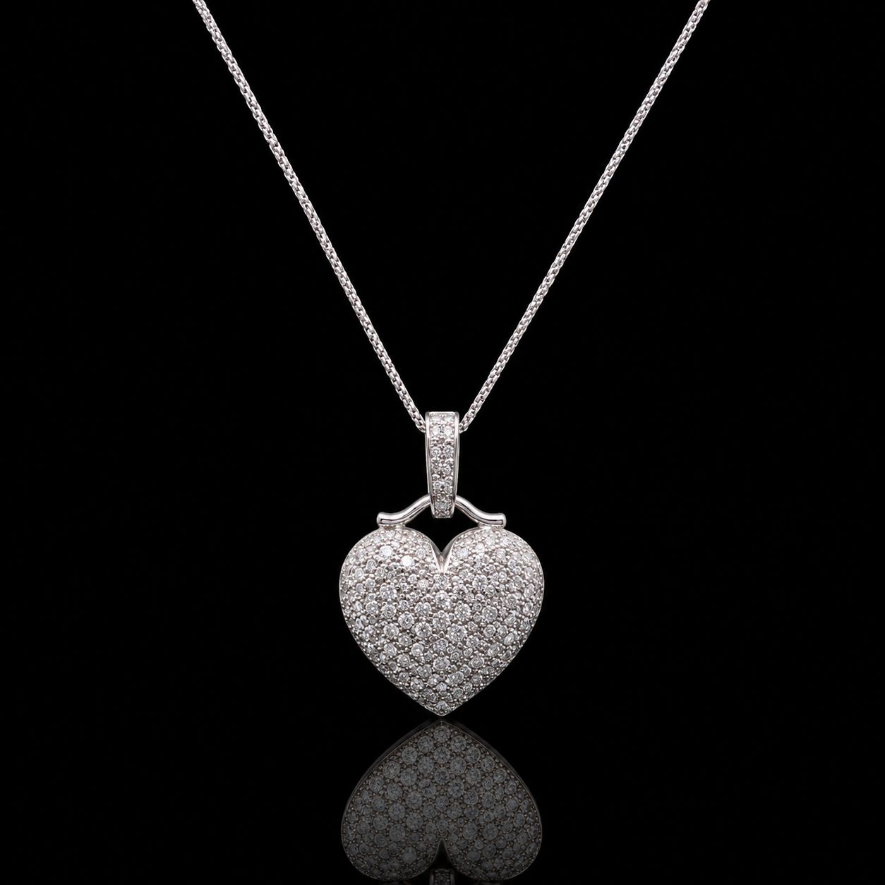 14k White Gold 7.9g 2.24ct Heart