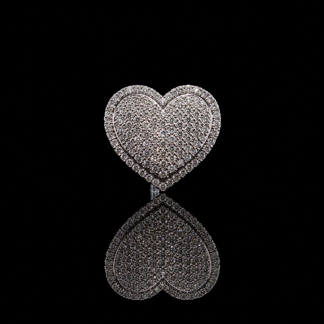 14k White Gold 1.38ct 10.4g Heart