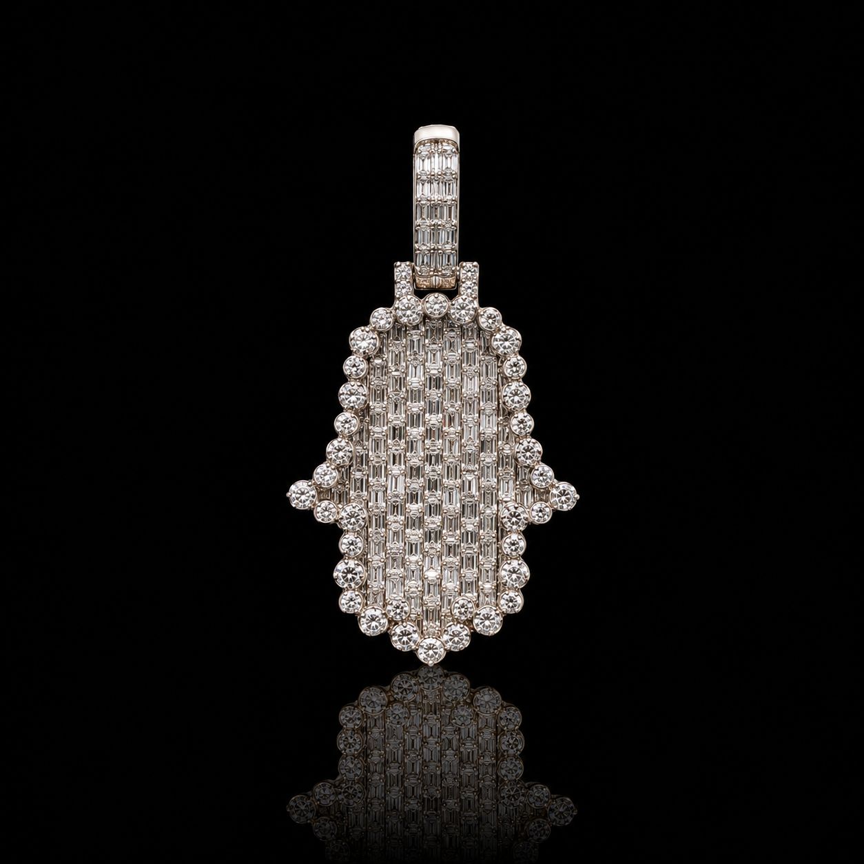 14k White Gold 21.0g 5.08ct Hamsa