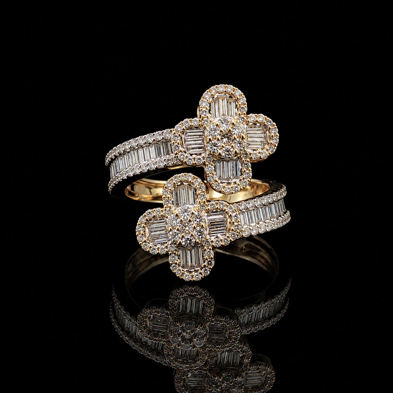 10k Yellow Gold 9.1g  1.93ct Clover