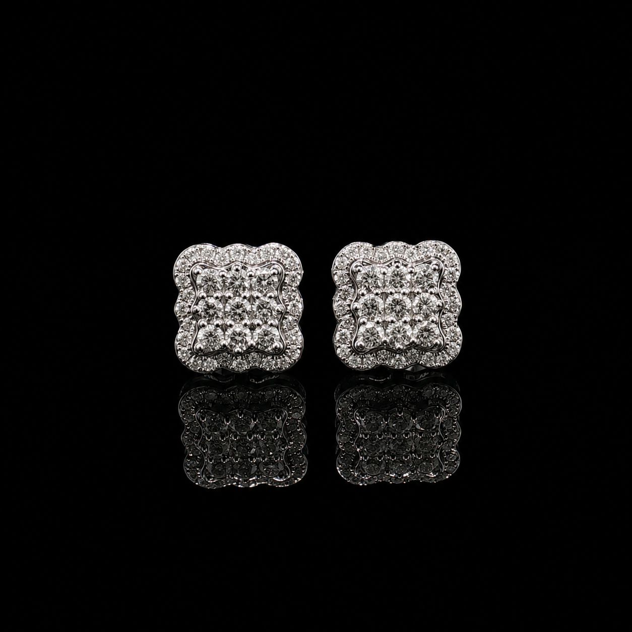 10k White Gold Diamond Cluster Stud 1.19ct