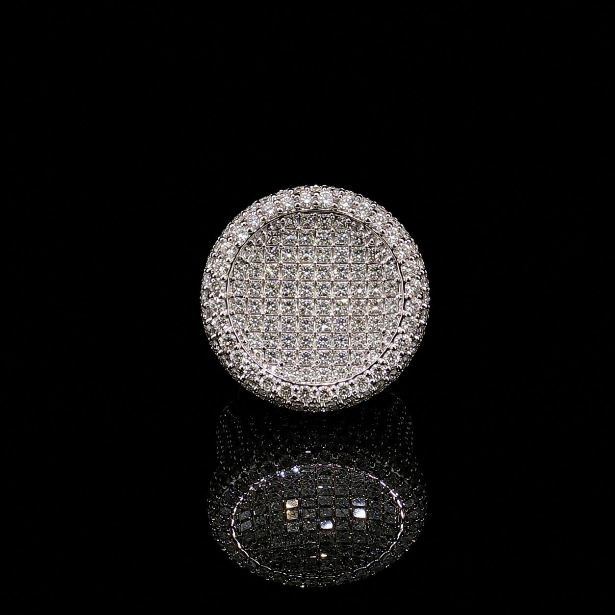 10k White Gold 29g 12.57ct Pave Signet