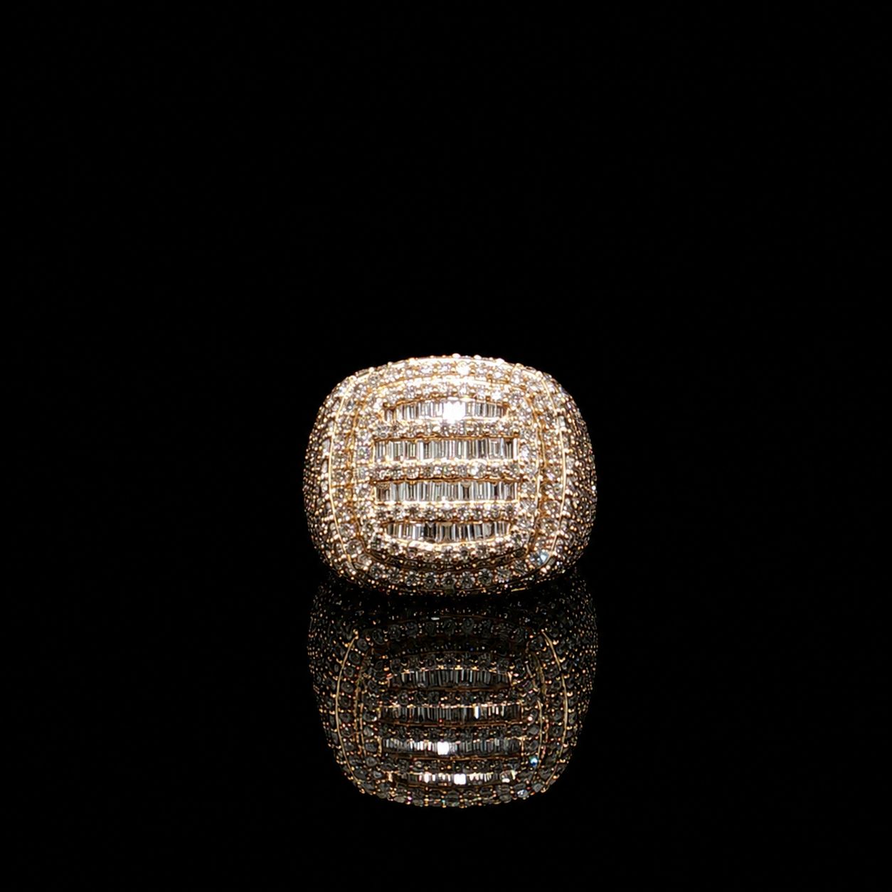 14k Yellow Gold 17g 5.9cts Signet