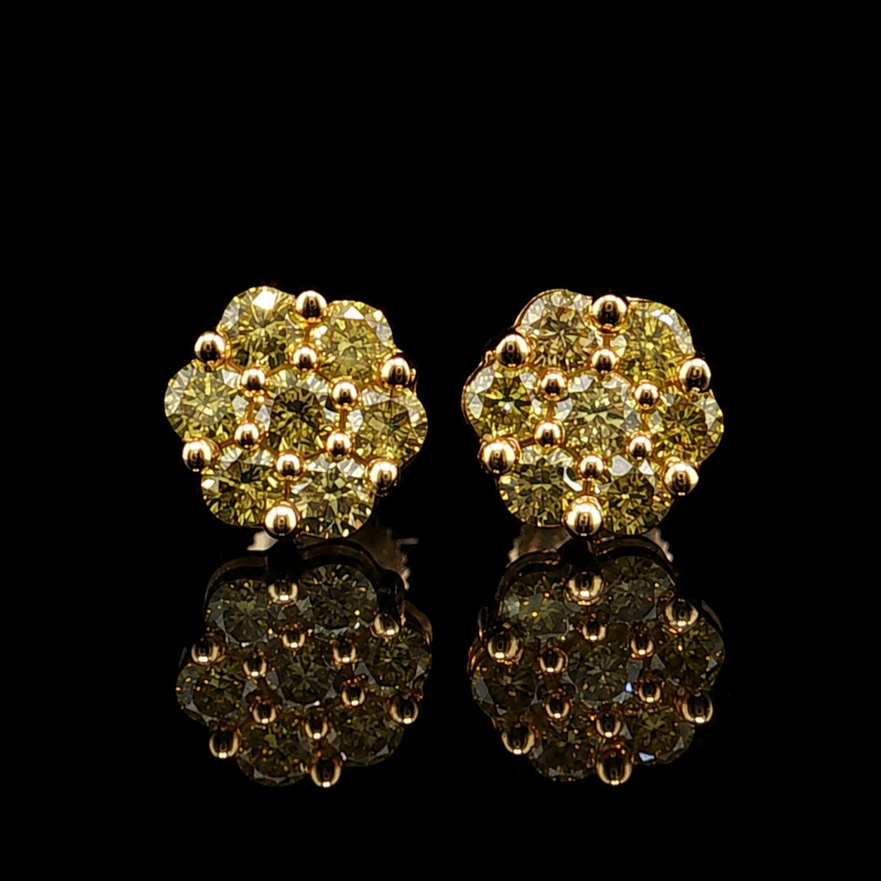 14k Yellow Gold Yellow Diamond Cluster 1ct