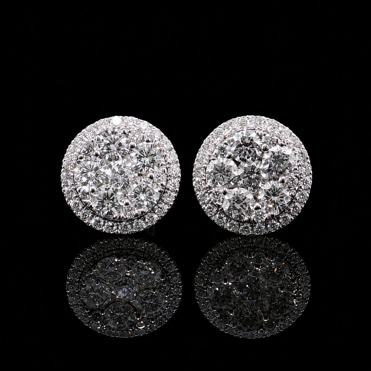 14k White Gold Diamond Cluster Stud 0.97ct