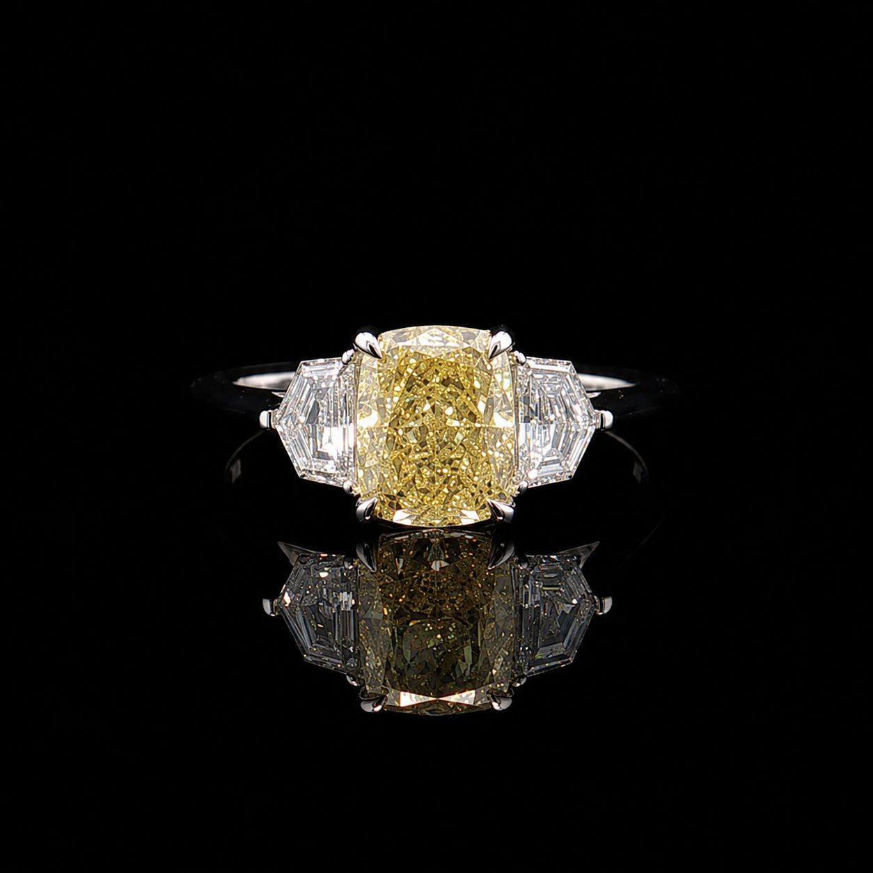 14k White Gold 2.6g 2.2ct Yellow Stone