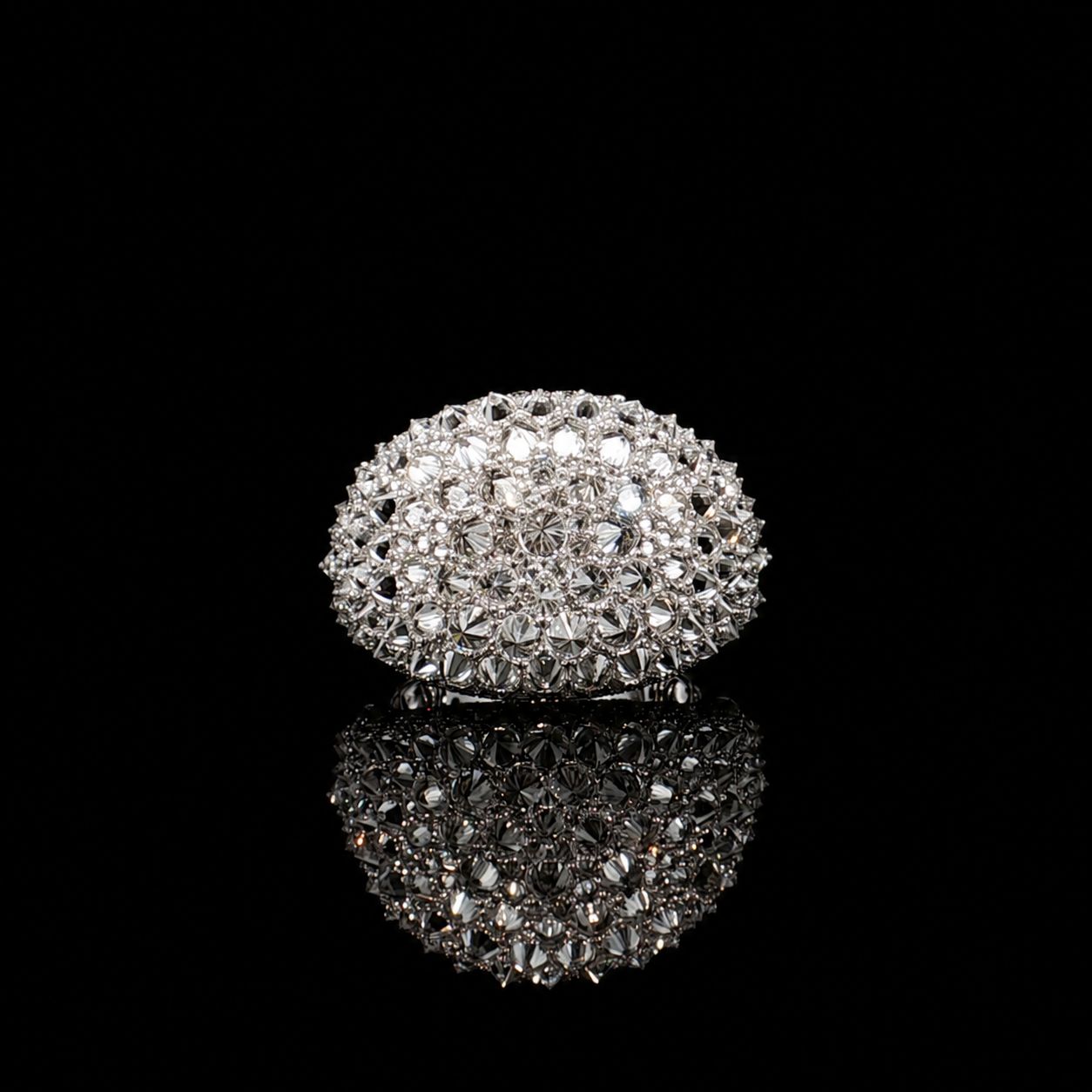 10k White Gold 10.1g 8.15ct Dome
