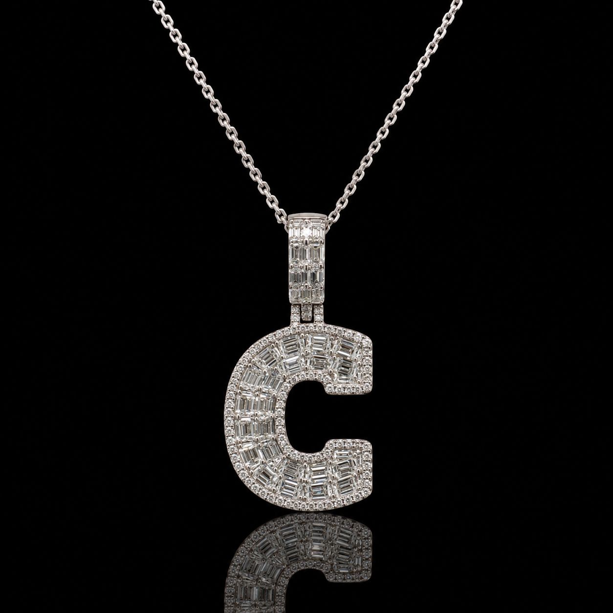 14k White gold 9.5g 3.21ct Letter C