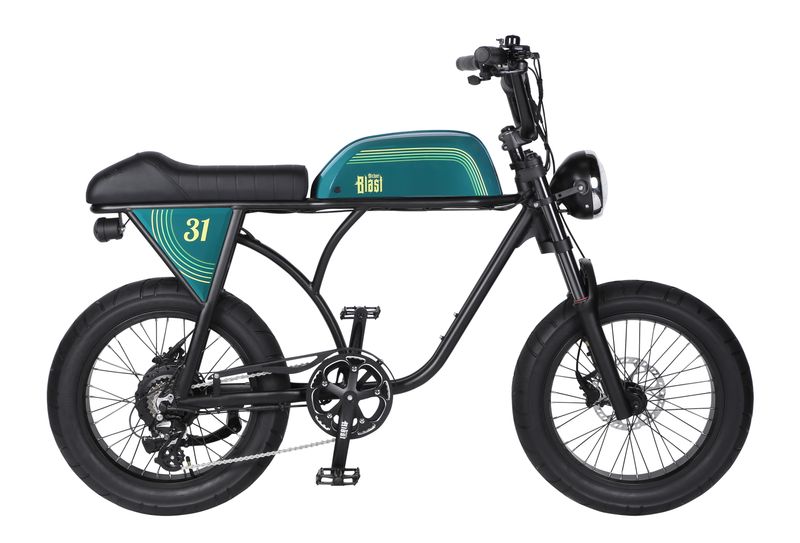 Michael Blast, Outsider 4.0, 500W