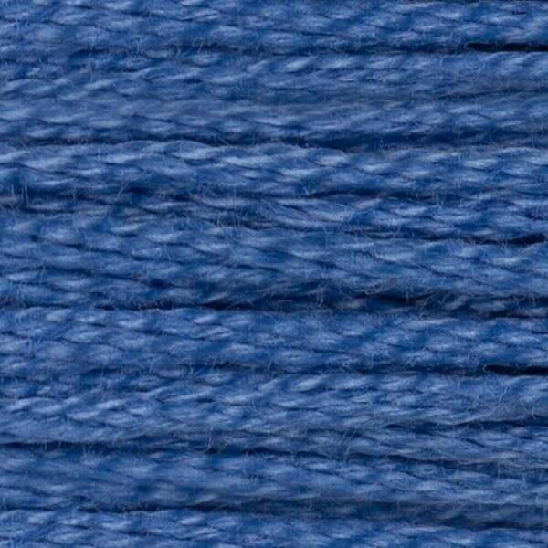 117 799: Medium Delft Blue