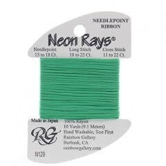 N129: Lite Christmas Green