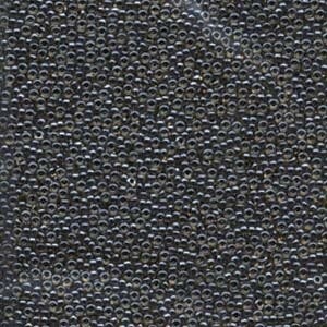15: 91840 Black Lined Topaz AB