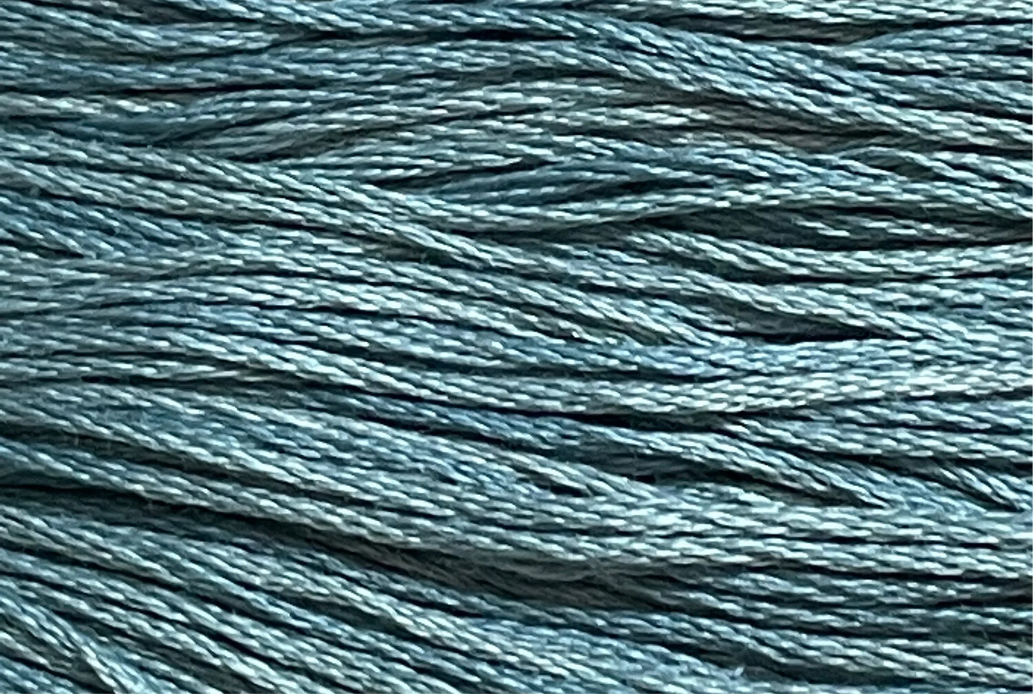 2104a Winnie B Blue