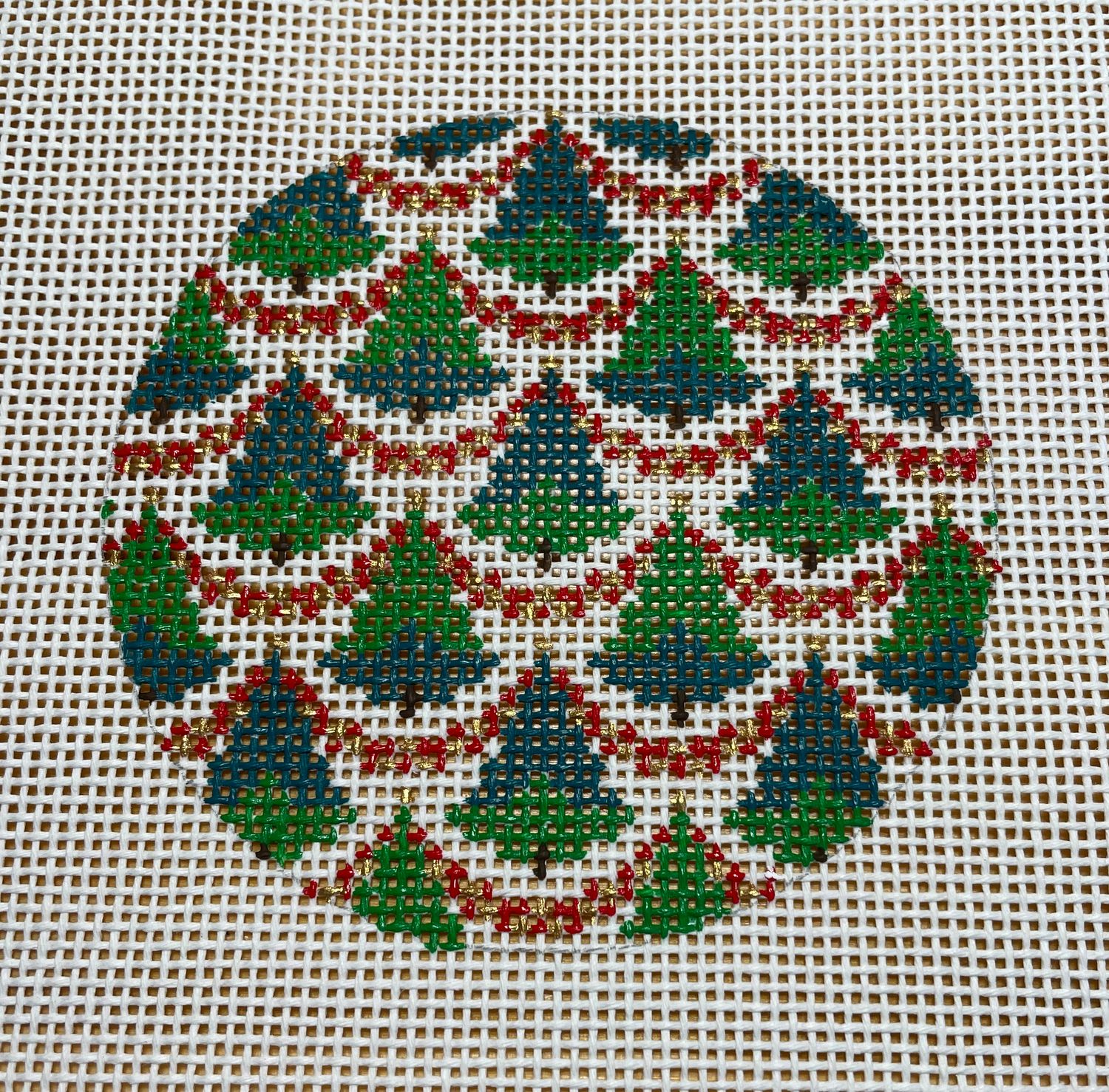 TEW-0049: Bargello Christmas Tree Ornament