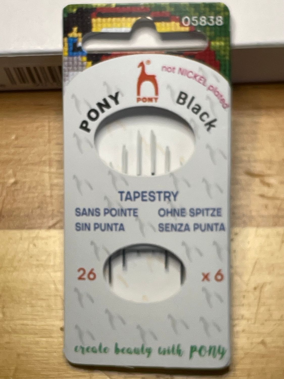 Pony Black w/White Eye Tapestry Needle: Size 26