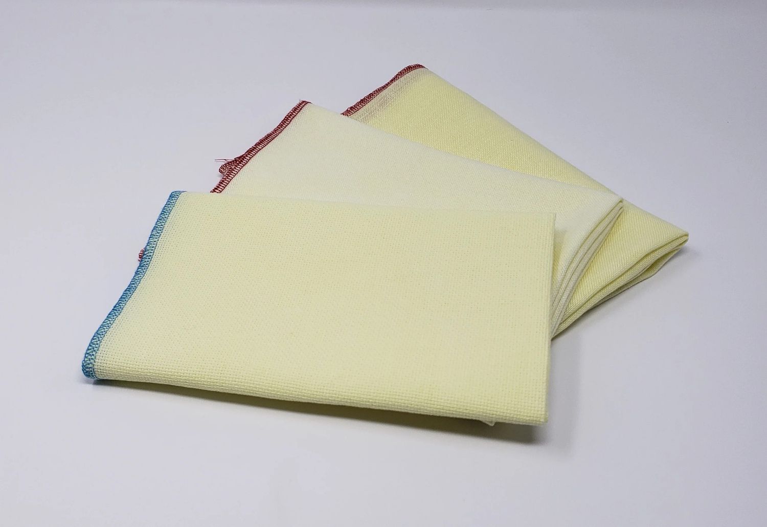 Aida 14 Ct-Lemon: Fat Quarter