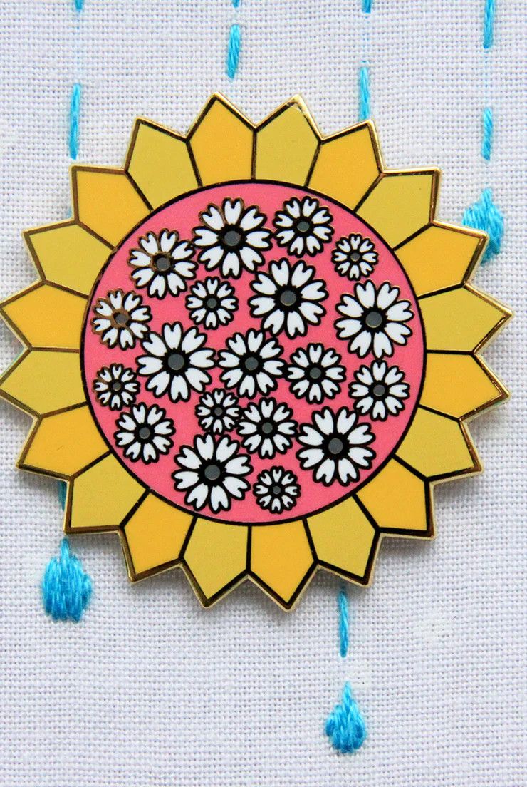 Sunny Daisy Dresden Needle Minder
