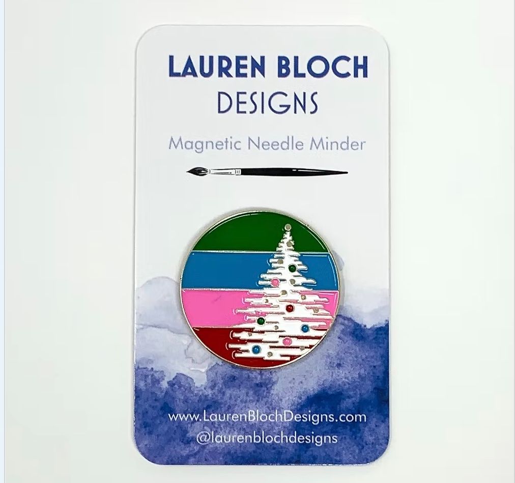 Tree on Stripes Needle Minder