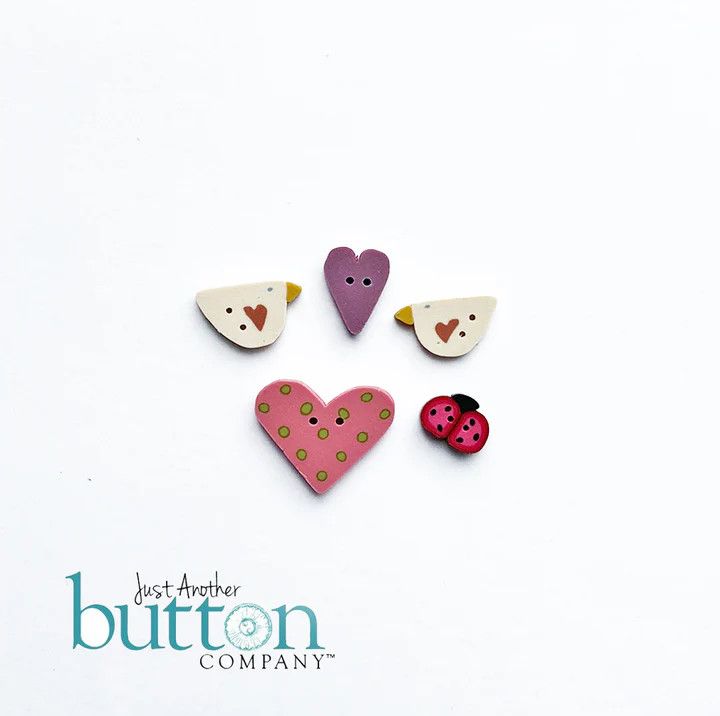SB Heart Button Set