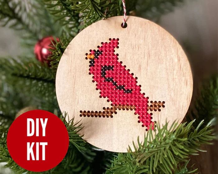 Cardinal Ornament Kit