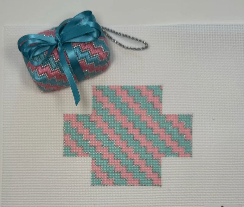 108-V Pink and Aqua Byzantine 3D Package