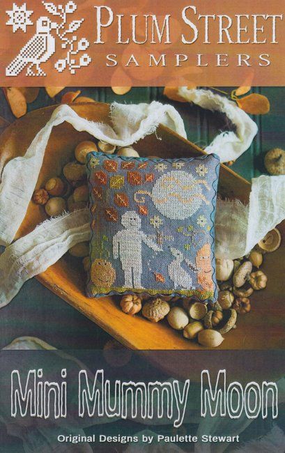 Mini Mummy Moon