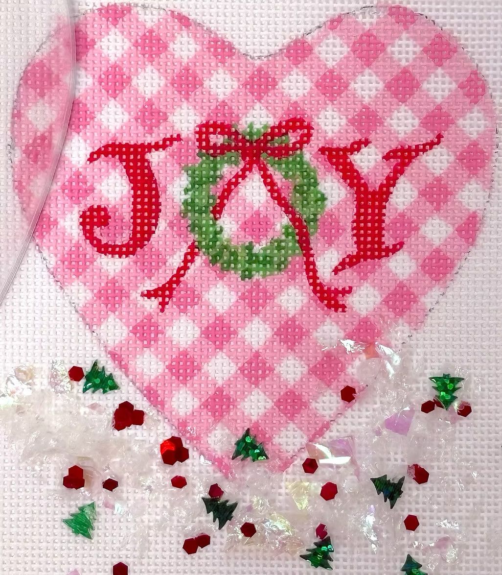 XMD-21: Heart w/Wreath Domed Ornament