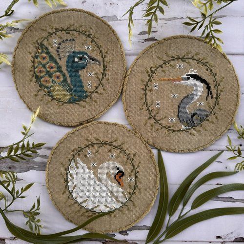 Elegant Birds Trio