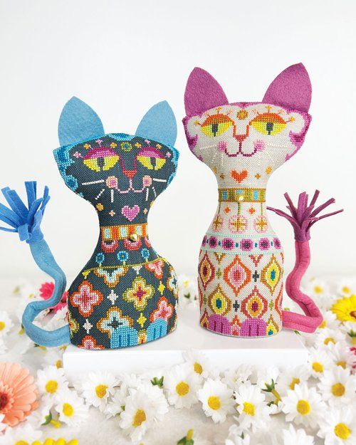 Hip Kitties