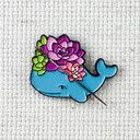 Floral Whale Needle Minder