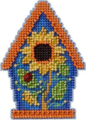 MH18-2615: Painted Birdhouse