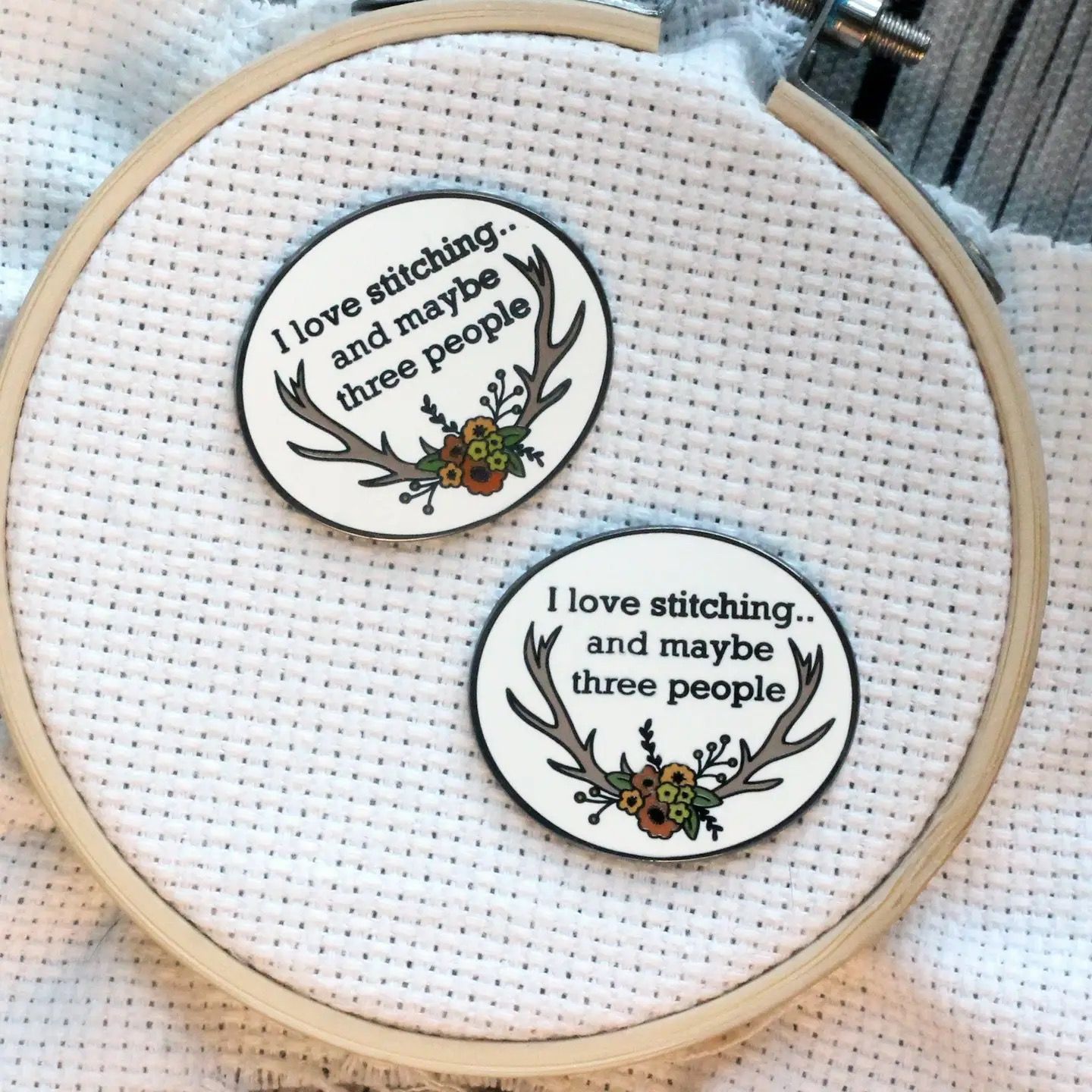 I Love Stitching... Needle Minder (1 pc)