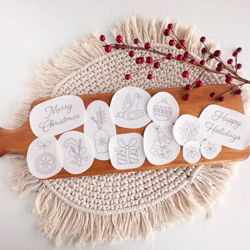 Stick &amp; Stitch: Christmas (12 Designs)
