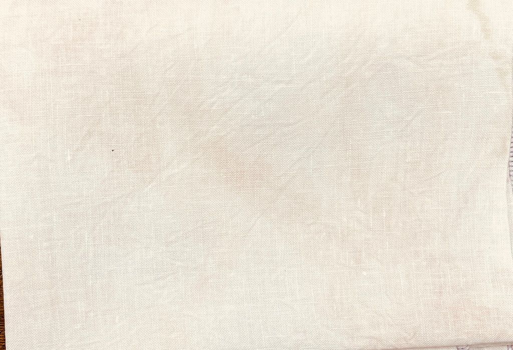Aida 18 Ct-Sand Dollar: Fat Quarter