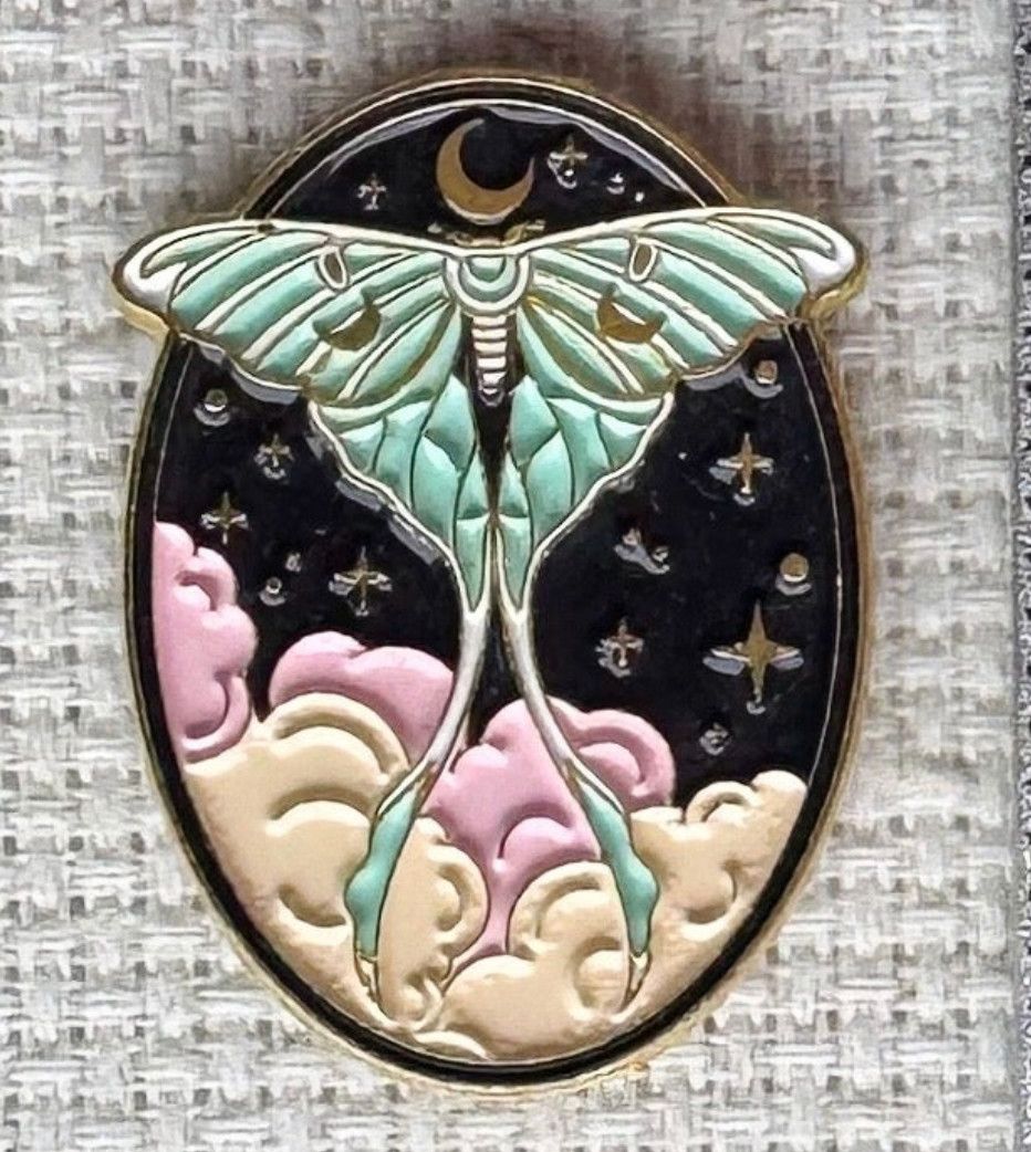 Butterfly/Moth Needle Minder