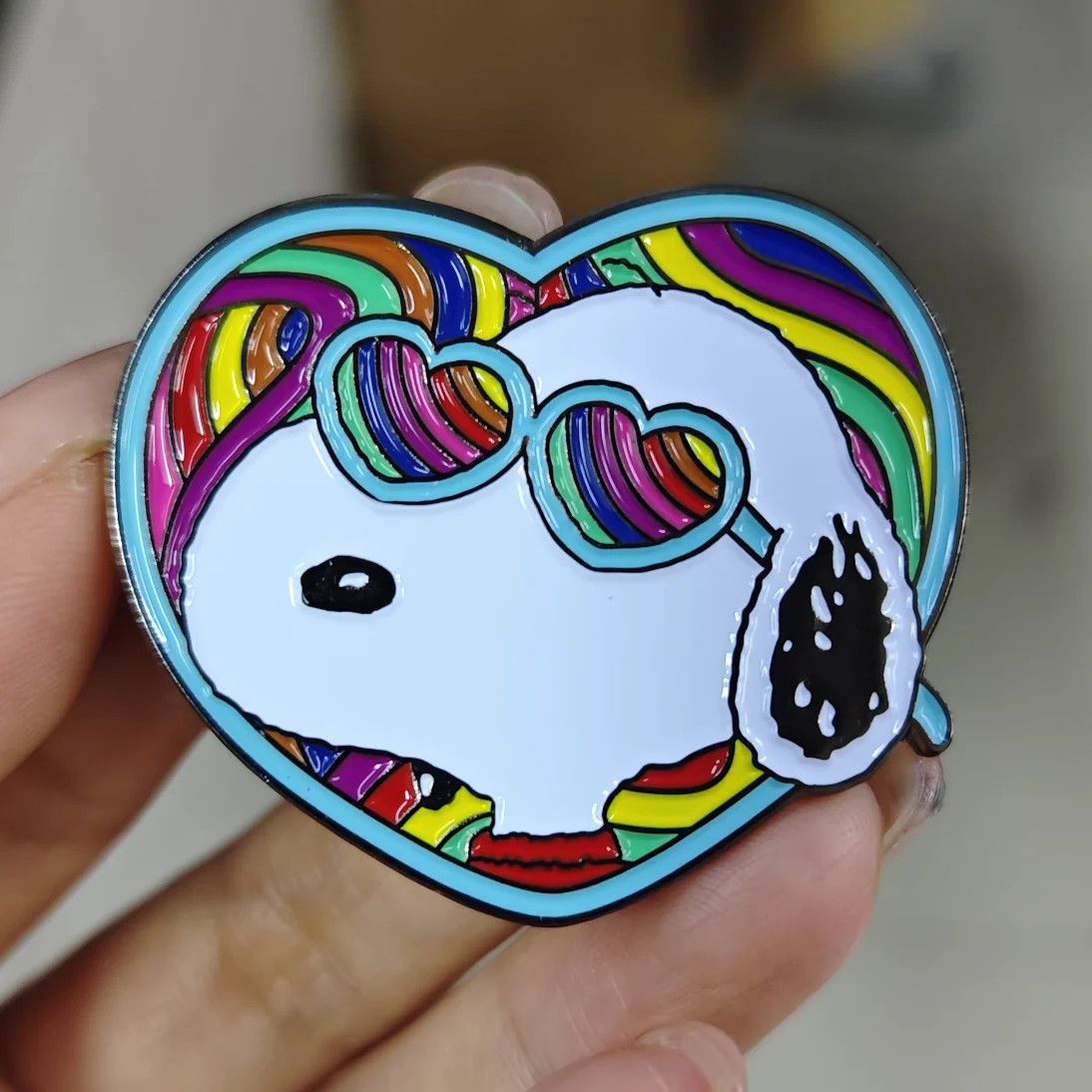 Snoopy Groovy Heart Needle Minder
