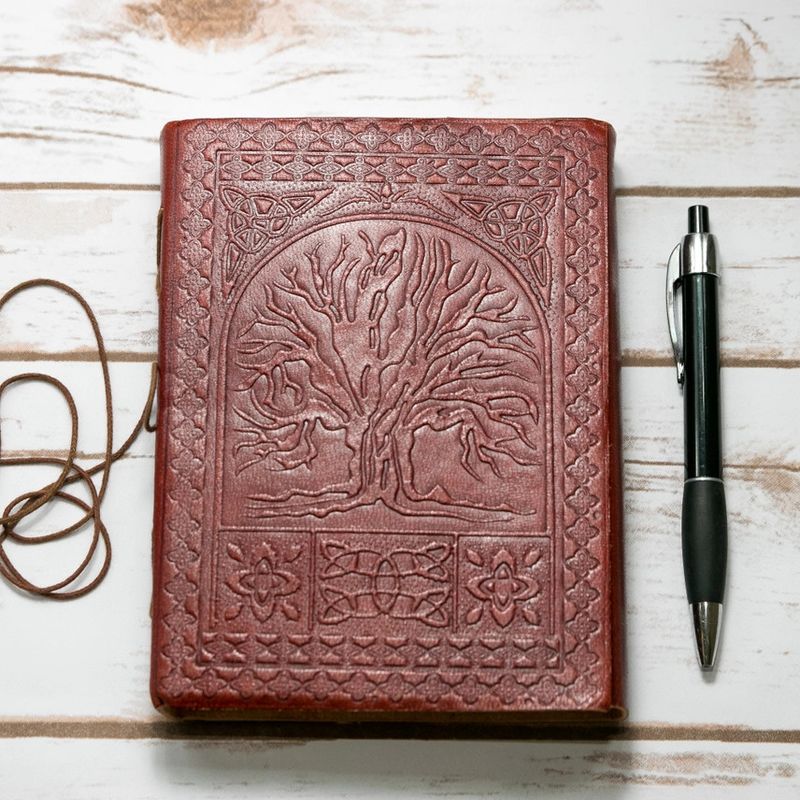 Soothi Leather Journal - Tree of Life